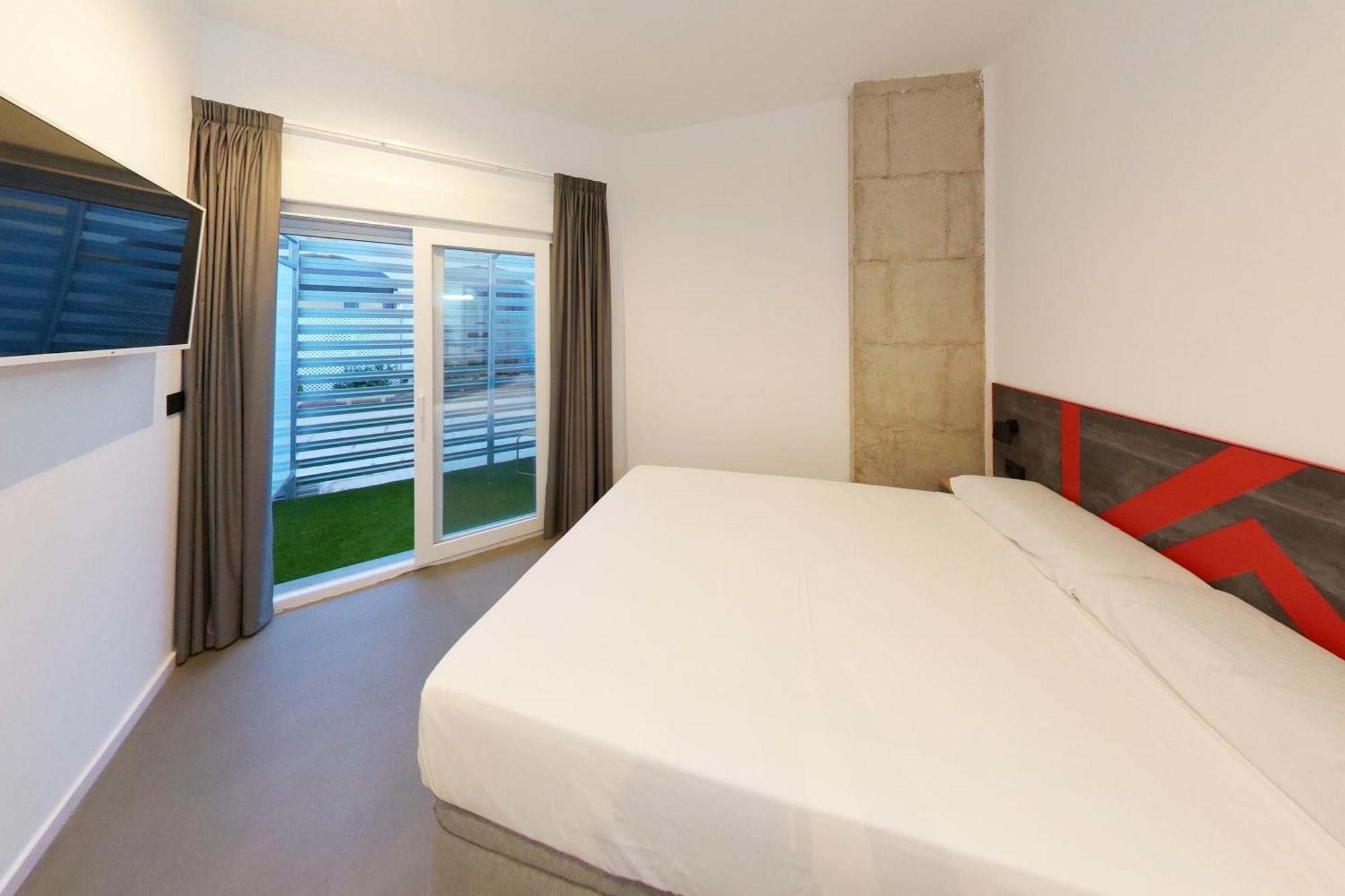 Konk Hostel Ла-Манга-дель-Мар-Менор Номер фото